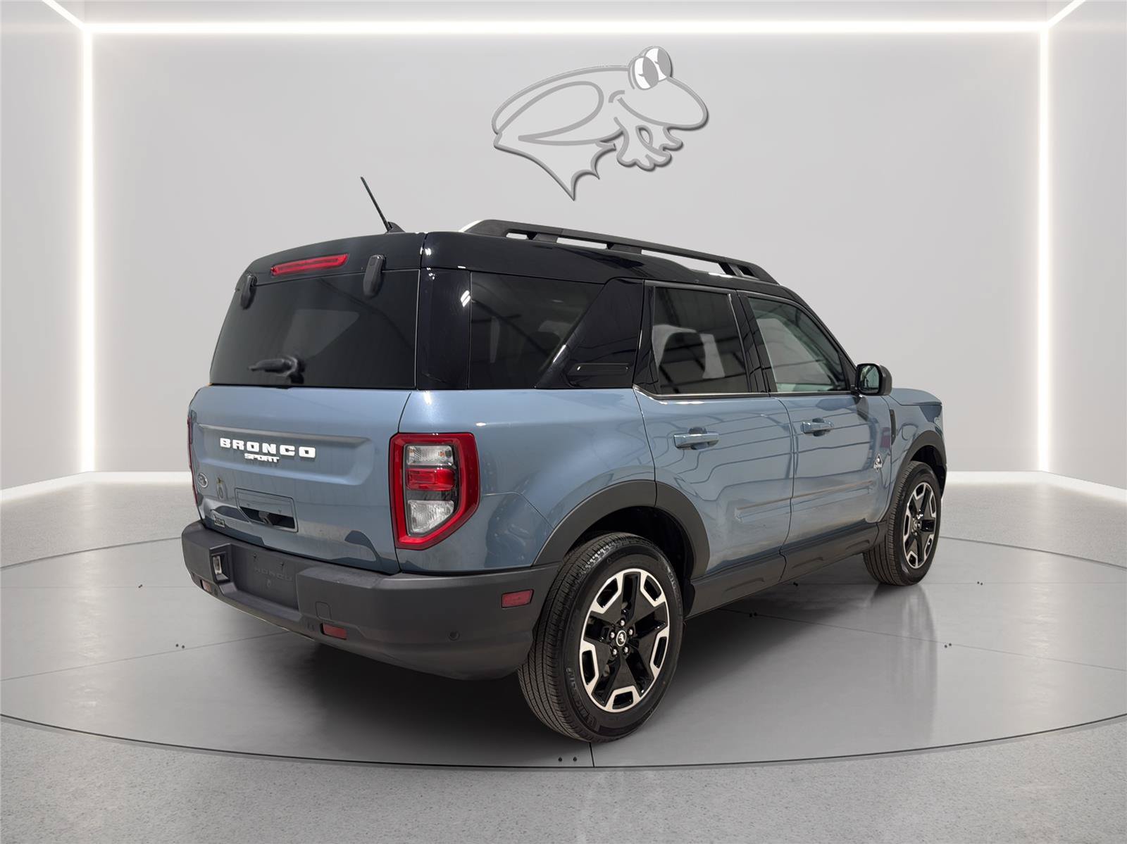 Certified 2024 Ford Bronco Sport Outer Banks w/ Tech Package AWD/4WD image 5