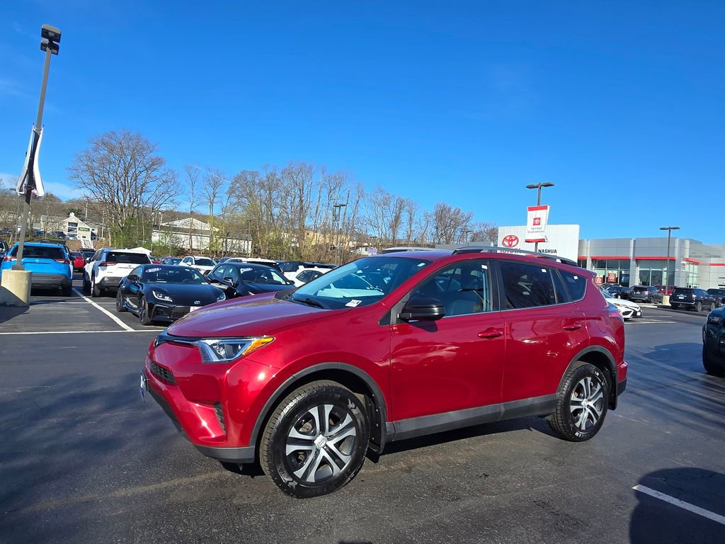 Used 2018 Toyota RAV4 LE w/ All Weather Liner Package AWD/4WD image 3