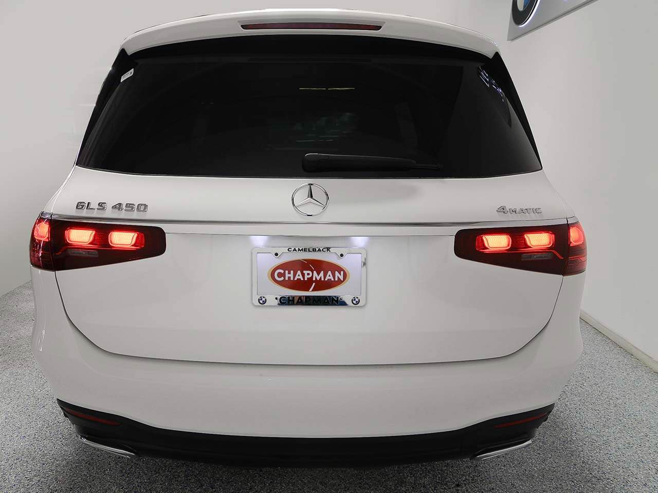Used 2024 Mercedes-Benz GLS 450 4MATIC image 4