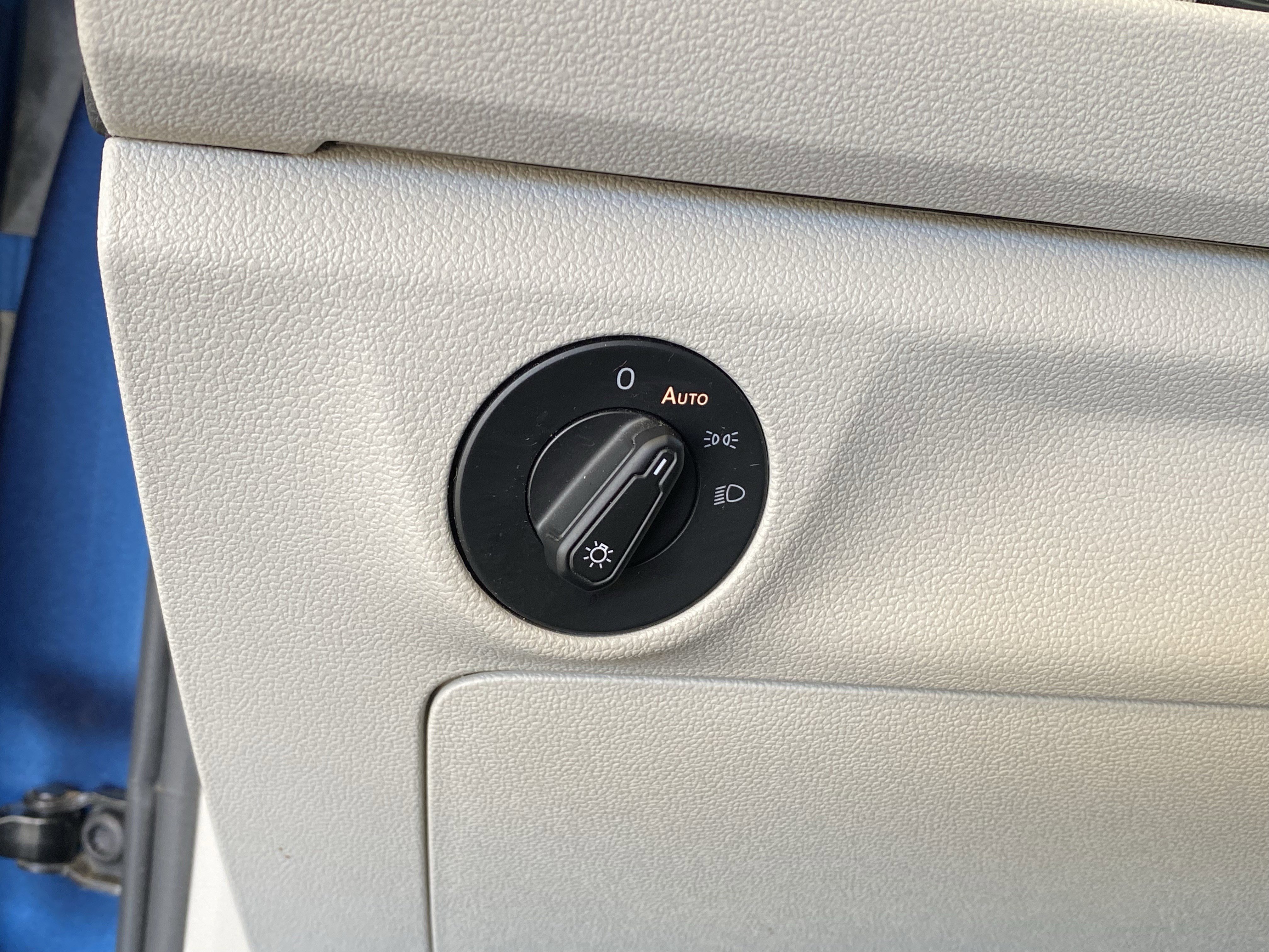 Used 2019 Volkswagen Jetta S image 17