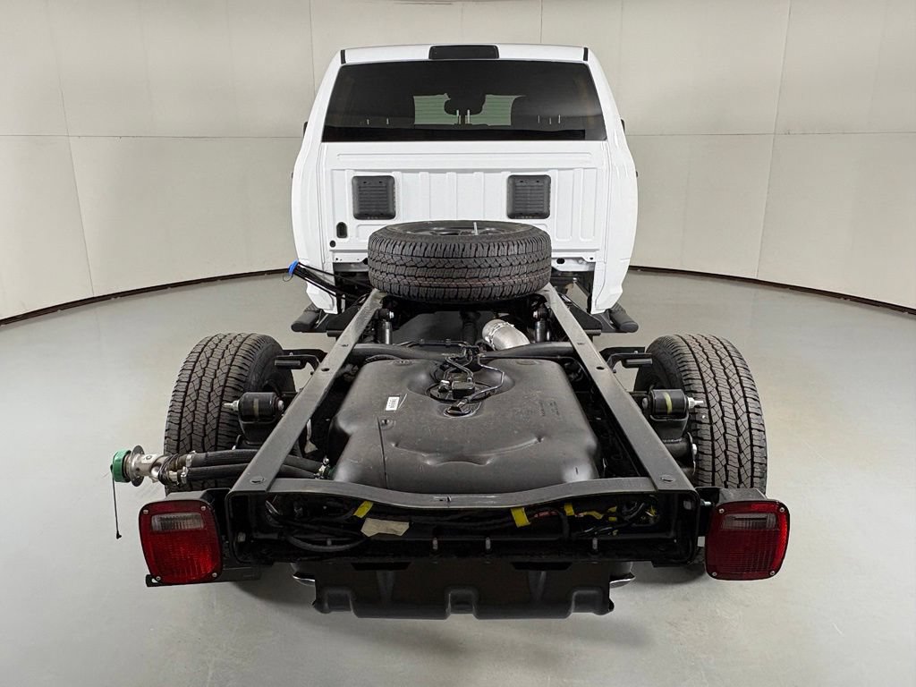 New 2026 RAM 3500 Tradesman AWD/4WD image 7