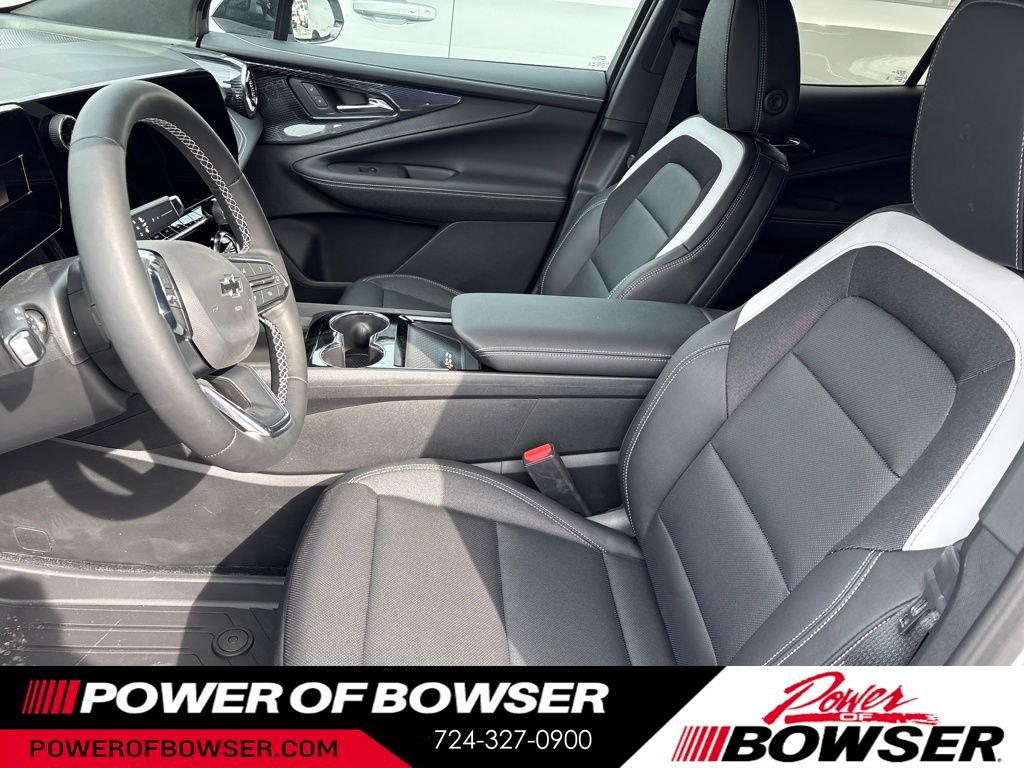 New 2026 Chevrolet Blazer EV LT AWD/4WD image 4