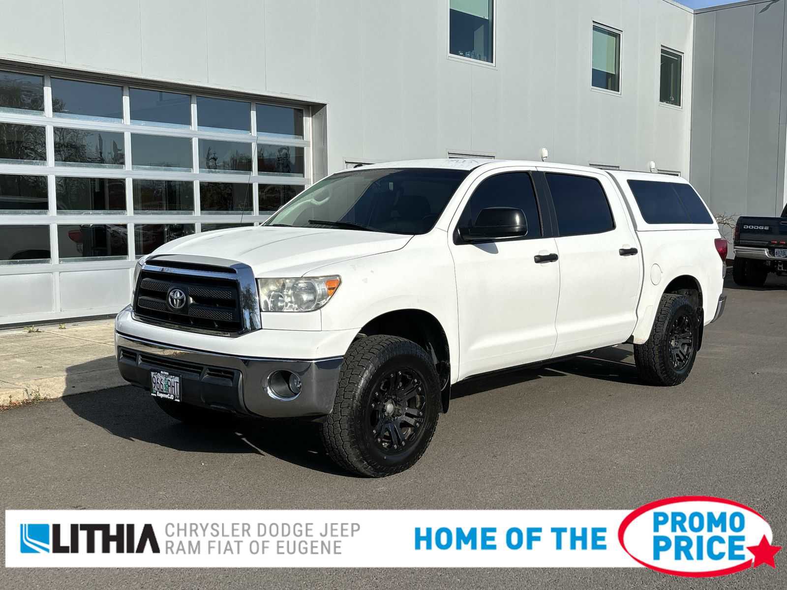 Used 2010 Toyota Tundra 4x4 CrewMax image 1