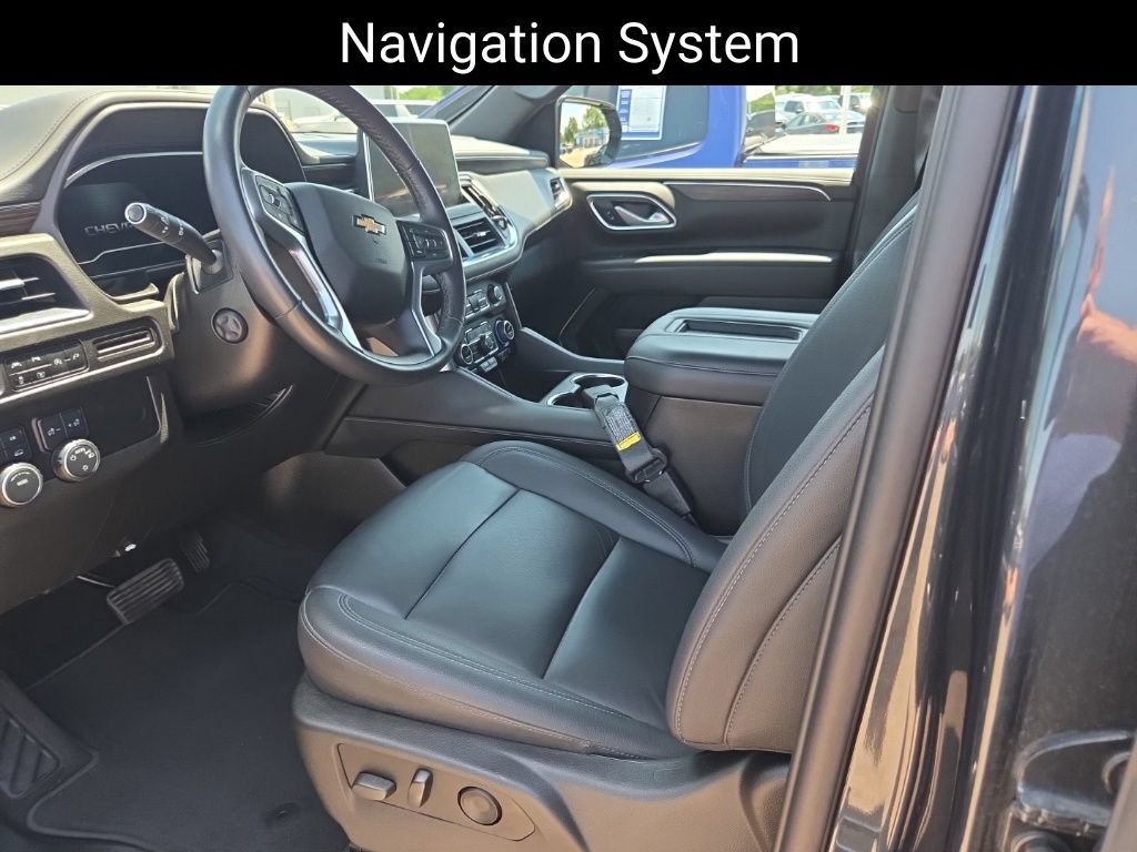 Certified 2022 Chevrolet Tahoe LT w/ Luxury Package AWD/4WD image 12