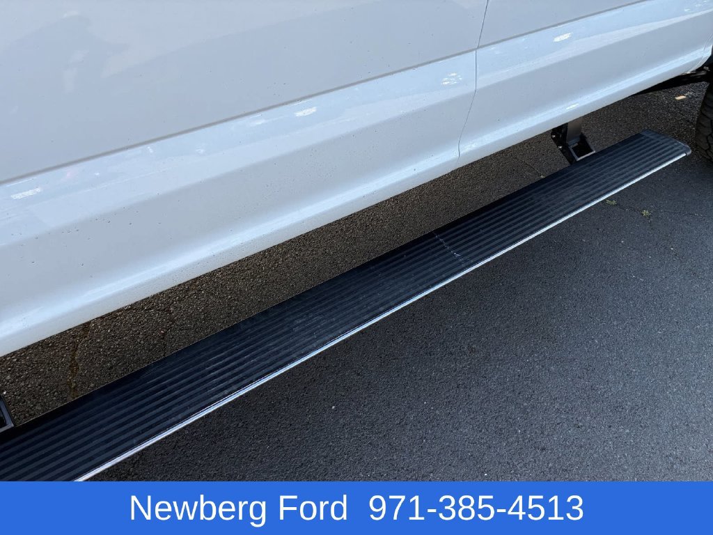 Used 2022 Ford F350 Lariat w/ Tremor Off-Road Package AWD/4WD image 15