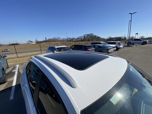 Used 2021 Volkswagen Atlas Cross Sport SE image 13