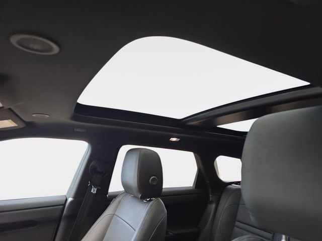 Used 2025 Land Rover Range Rover Evoque S image 29