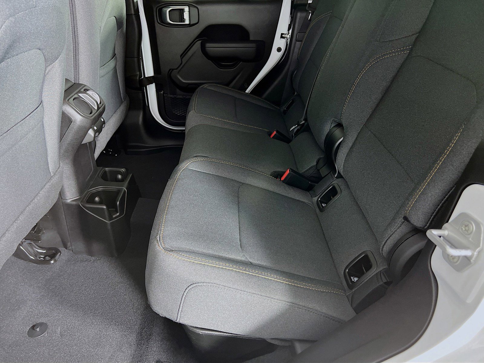 New 2026 Jeep Gladiator Willys AWD/4WD image 5