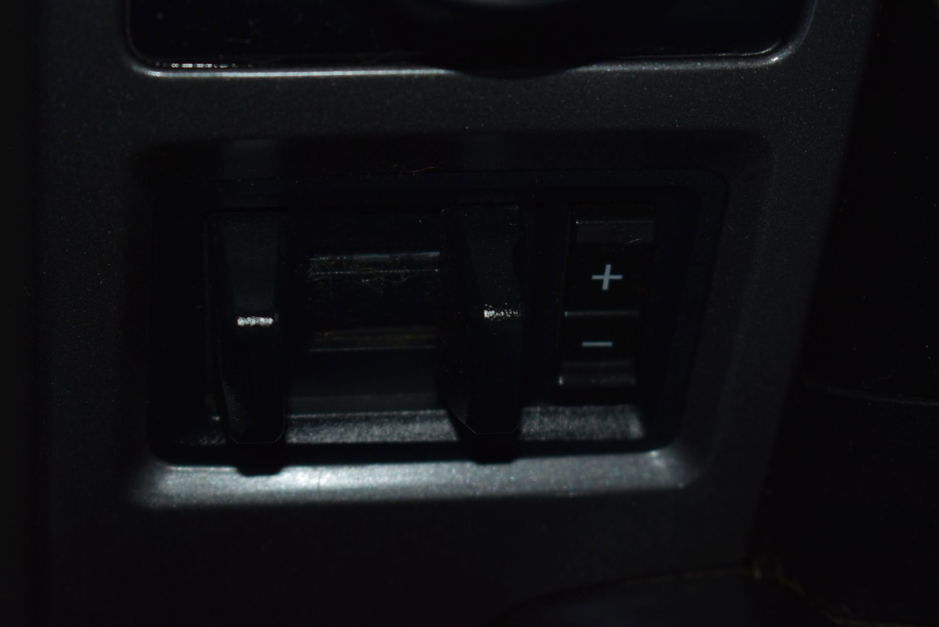 Used 2016 Ford F150 XLT w/ Equipment Group 301A Mid image 32