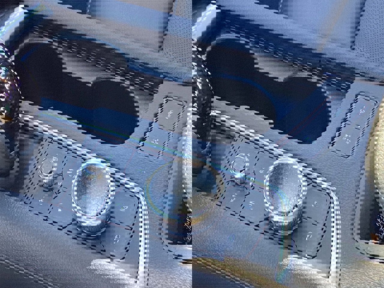 Certified 2025 Cadillac XT6 Premium Luxury image 32