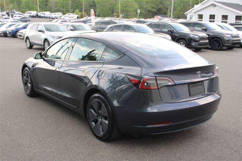 Used 2023 Tesla Model 3 Standard Range RWD image 4