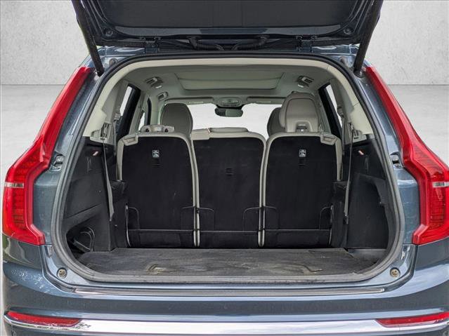 Used 2025 Volvo XC90 B5 Plus w/ Protection Package Premier AWD/4WD image 6