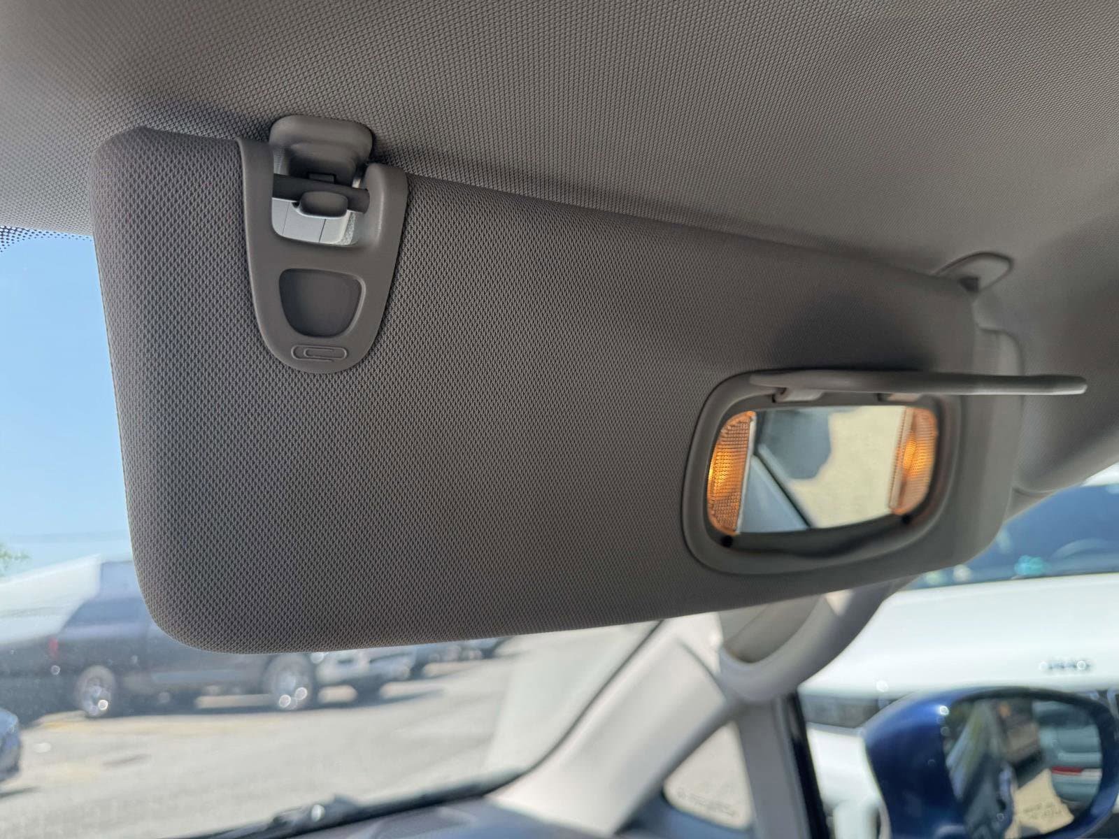 Used 2019 Chrysler Pacifica Touring-L FWD image 29