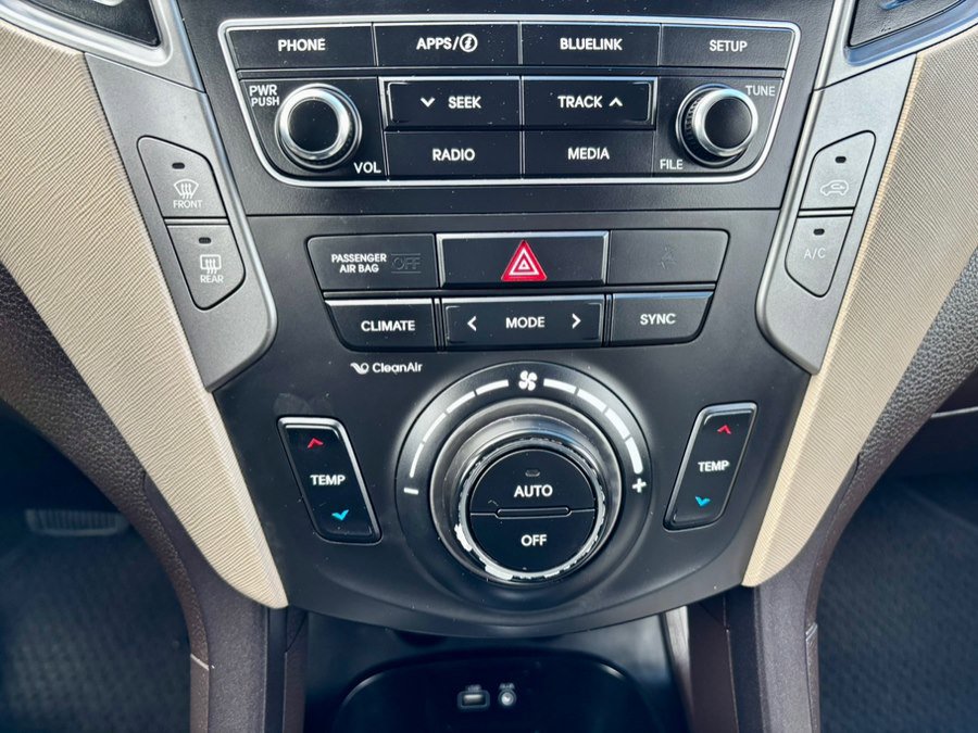 Used 2017 Hyundai Santa Fe Sport image 23