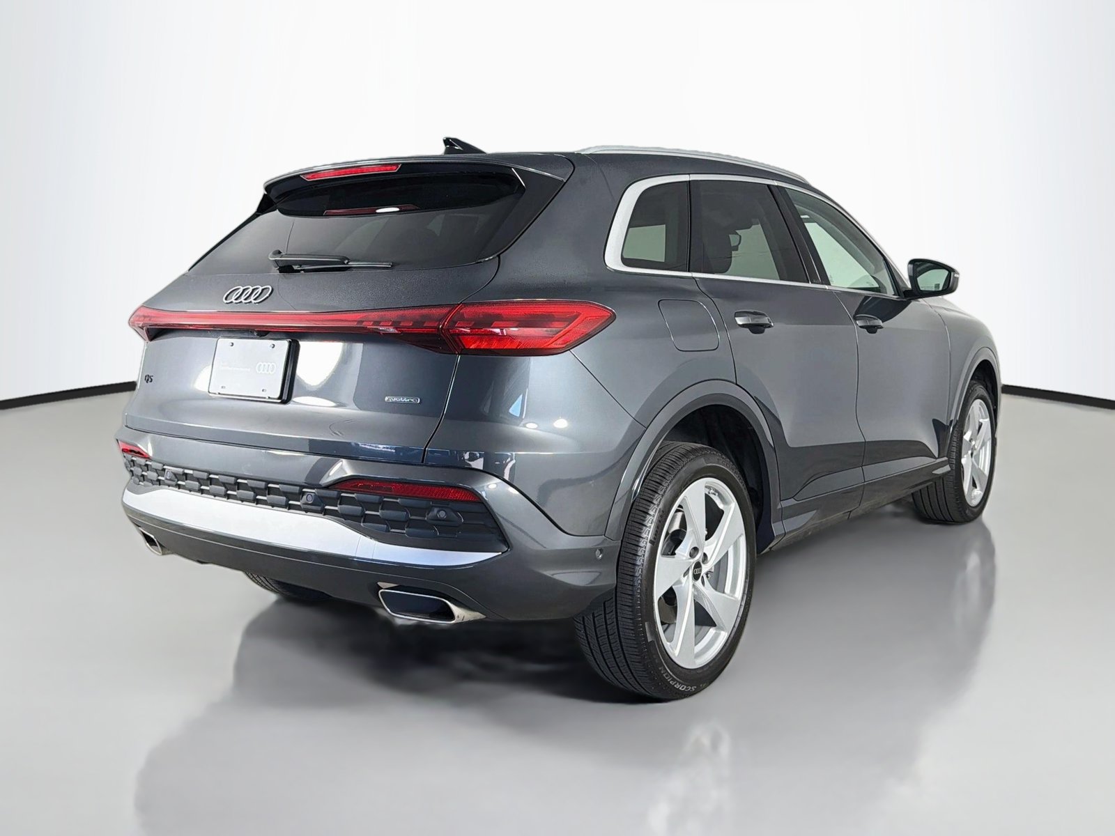 Certified 2026 Audi Q5 Premium Plus AWD/4WD image 7