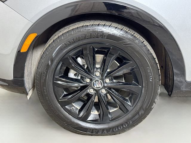 Used 2024 Buick Envista Sport Touring w/ Convenience I Package FWD image 27