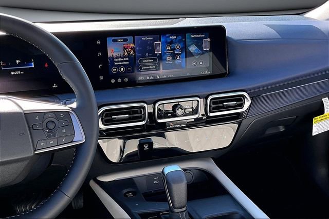 New 2026 Nissan Sentra SL w/ Floor Mat Package FWD image 6