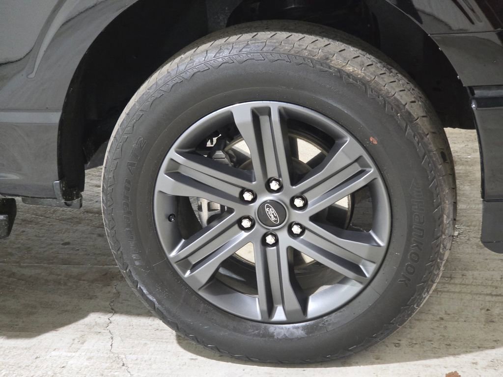 Used 2023 Ford F150 Lariat w/ Equipment Group 502A High image 19