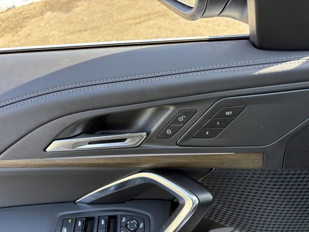 Certified 2025 BMW X1 xDrive28i image 12