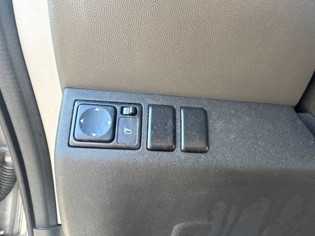 Used 2011 Nissan Xterra S AWD/4WD image 22