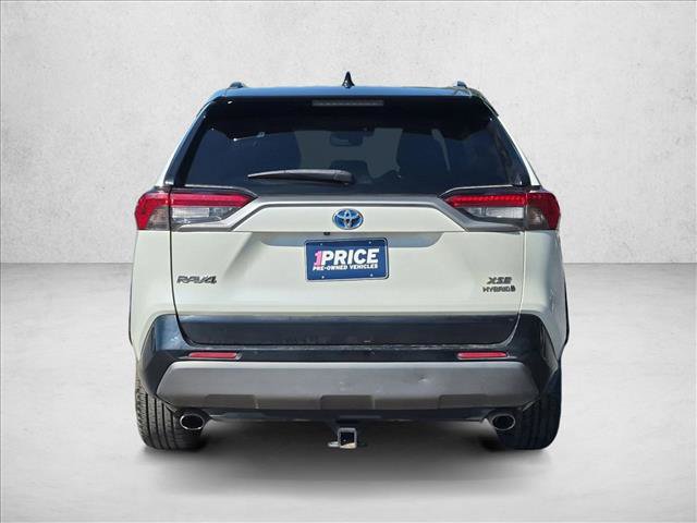 Used 2019 Toyota RAV4 XSE AWD/4WD image 3