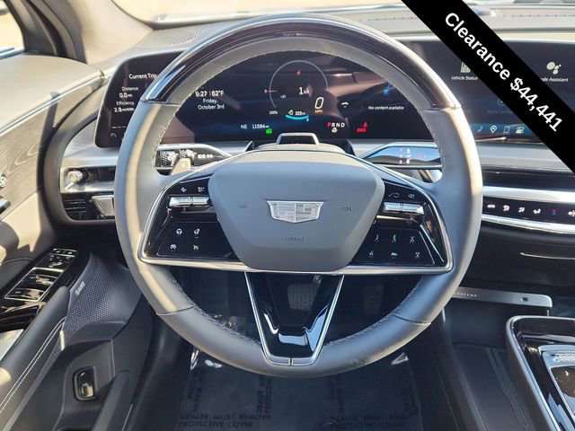 Used 2025 Cadillac Lyriq Sport image 37