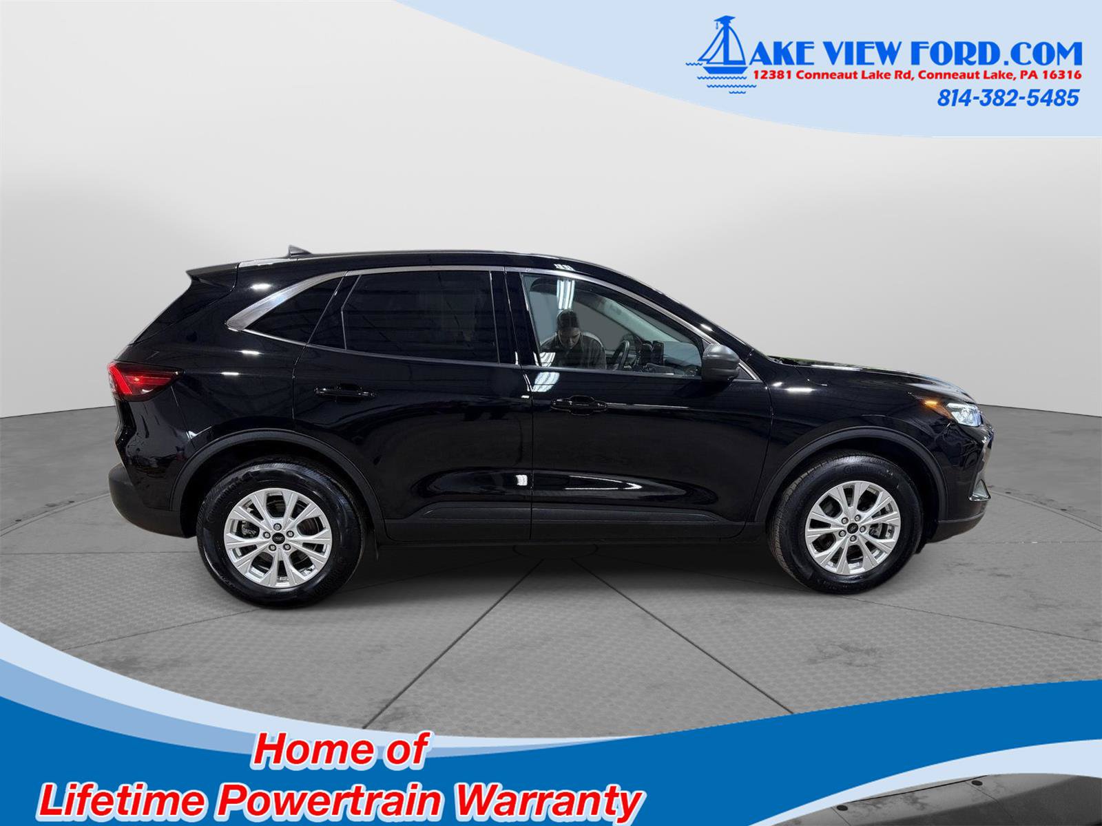 Used 2024 Ford Escape Active AWD/4WD image 4