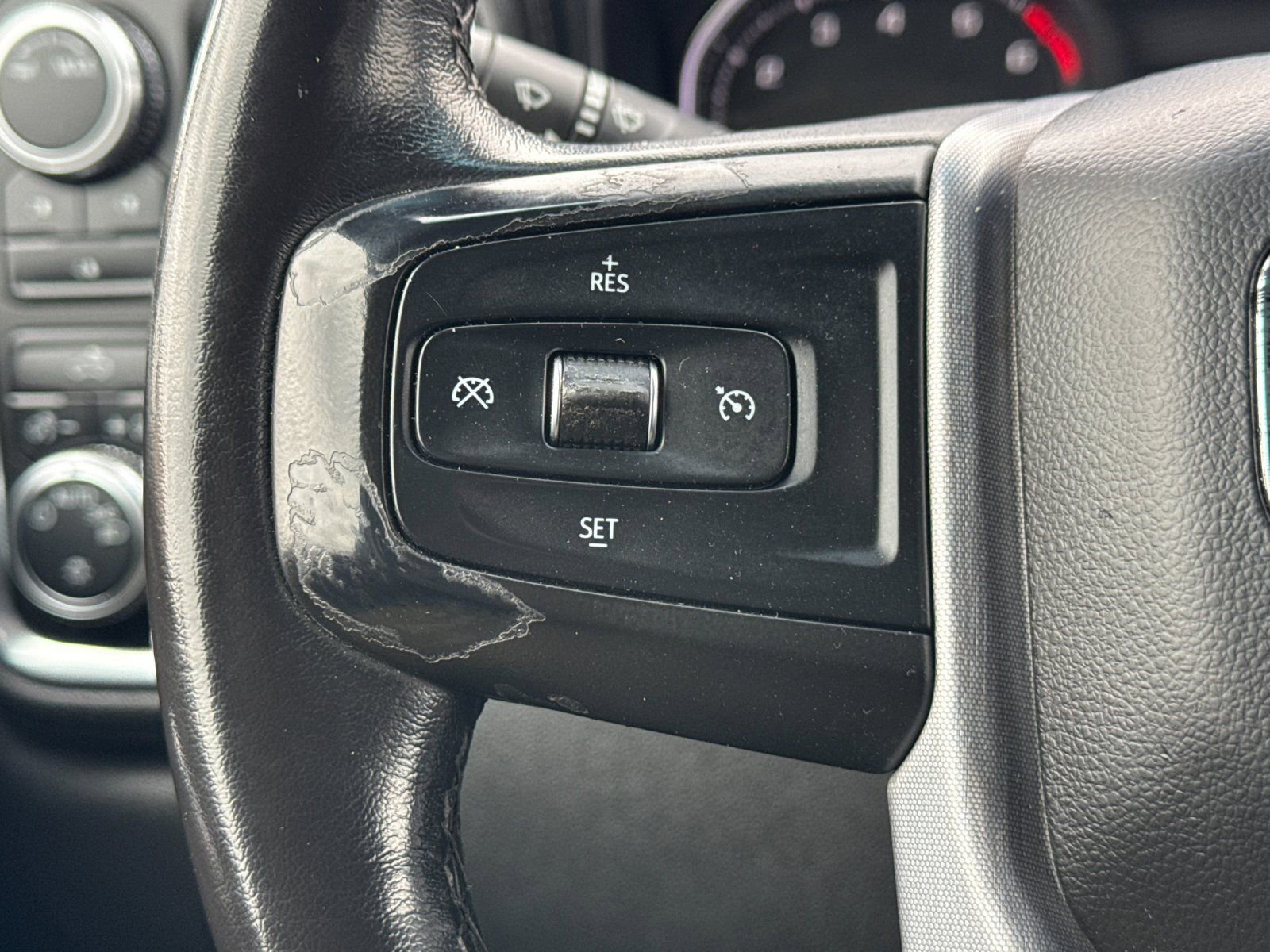 Used 2021 GMC Sierra 2500 SLE image 24