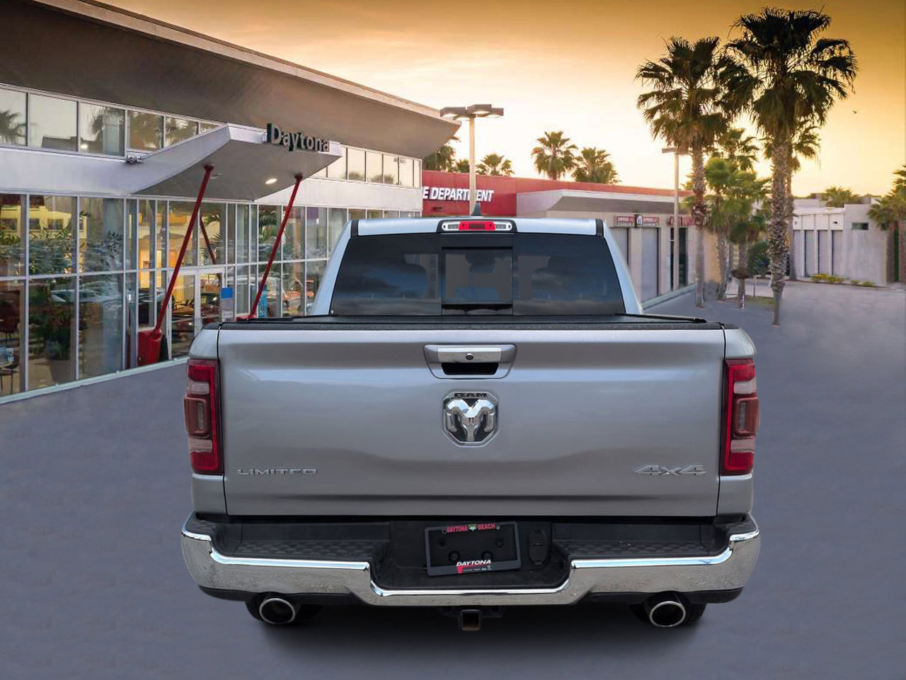 Used 2019 RAM 1500 Limited AWD/4WD image 4