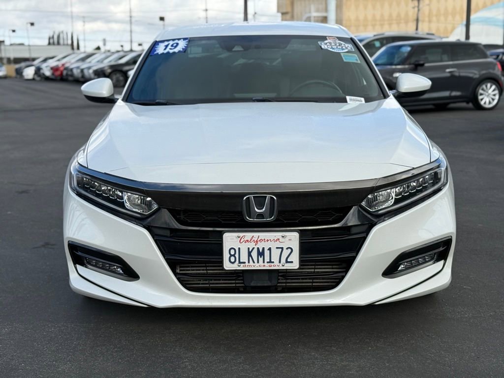 Used 2019 Honda Accord Sport image 4