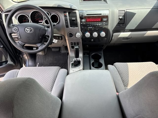 Used 2010 Toyota Tundra 4x4 Double Cab image 9