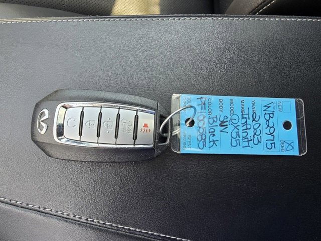 Used 2023 INFINITI QX55 Essential w/ Accent Package image 27