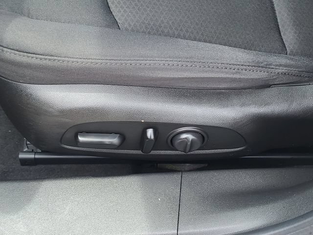 Used 2016 Chevrolet Malibu LT FWD image 27