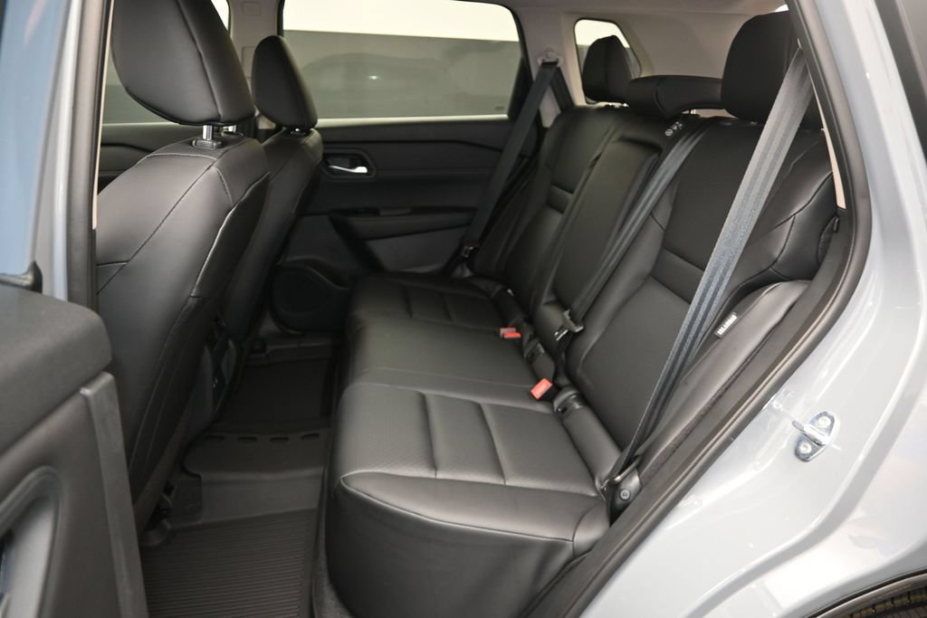 New 2026 Nissan Rogue Dark Armor AWD/4WD image 14