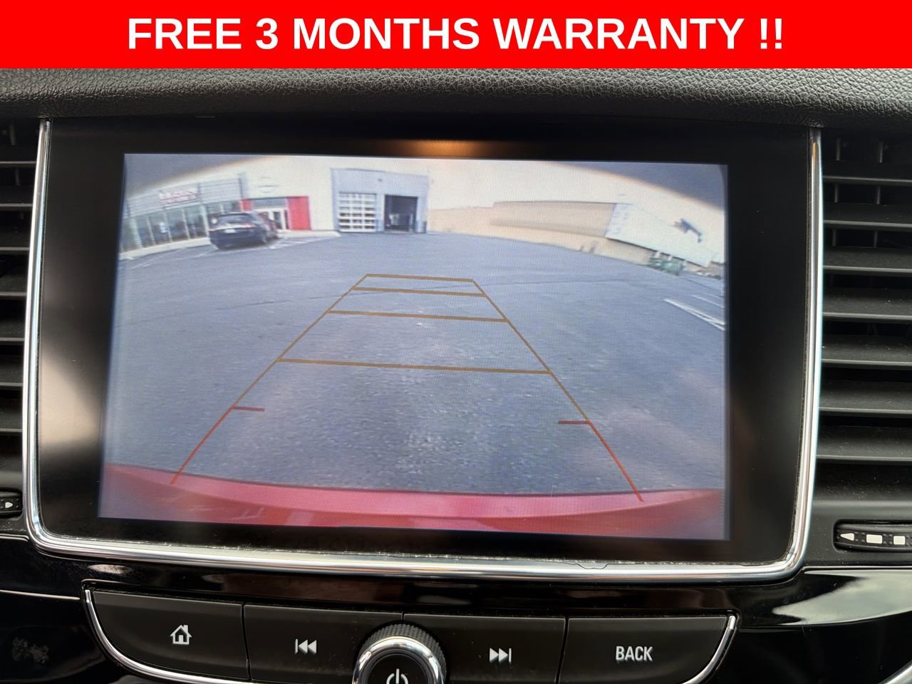 Used 2019 Buick Encore Preferred image 18