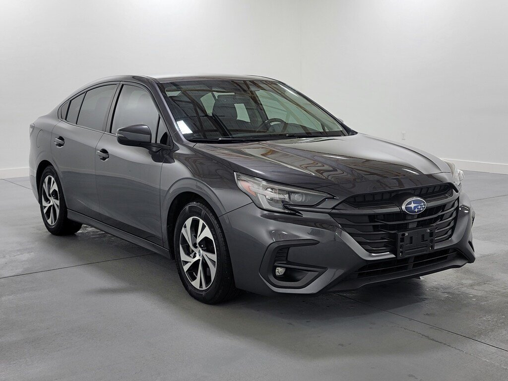 Used 2023 Subaru Legacy Premium AWD/4WD image 2