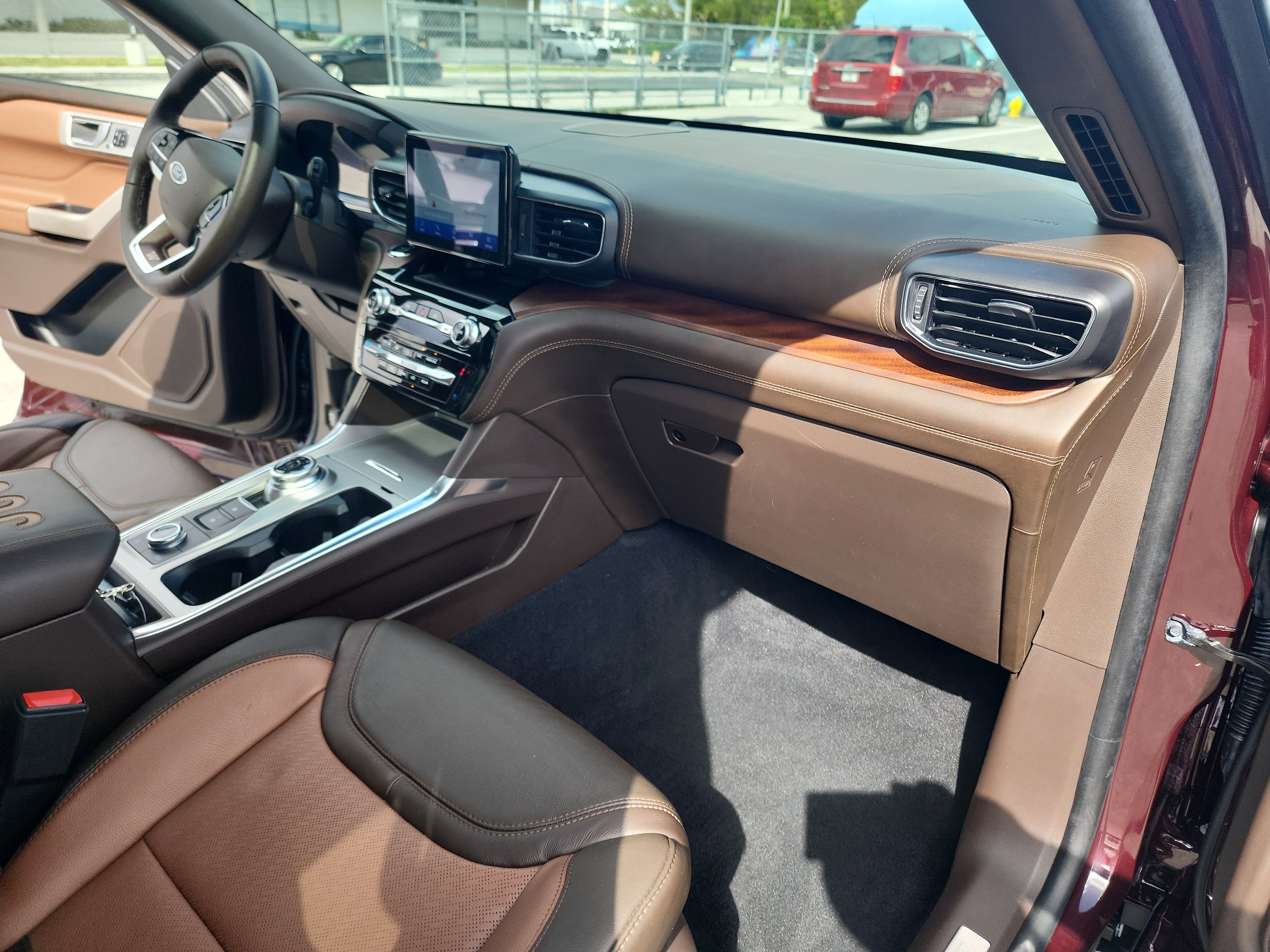 Used 2023 Ford Explorer King Ranch w/ Class IV Trailer Tow Package image 26