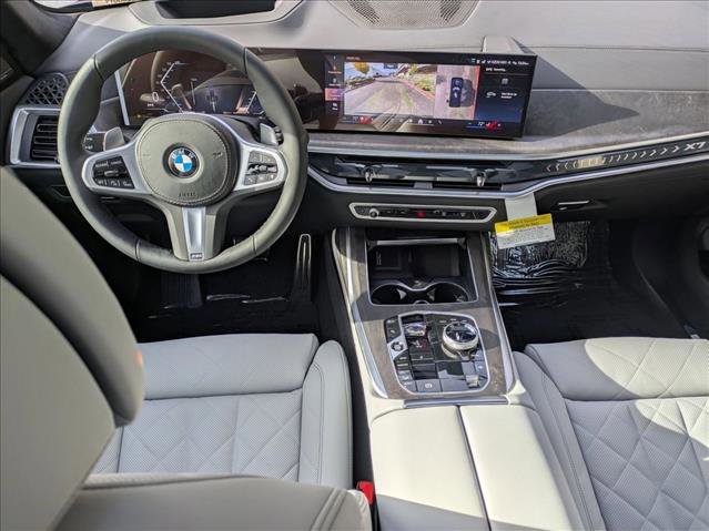 New 2026 BMW X7 xDrive40i w/ M Sport Package image 16