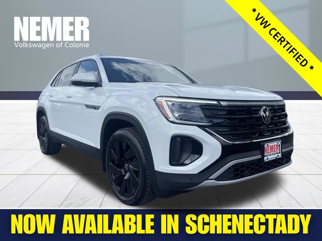 Certified 2024 Volkswagen Atlas Cross Sport SE w/ Panoramic Sunroof Package AWD/4WD image 10