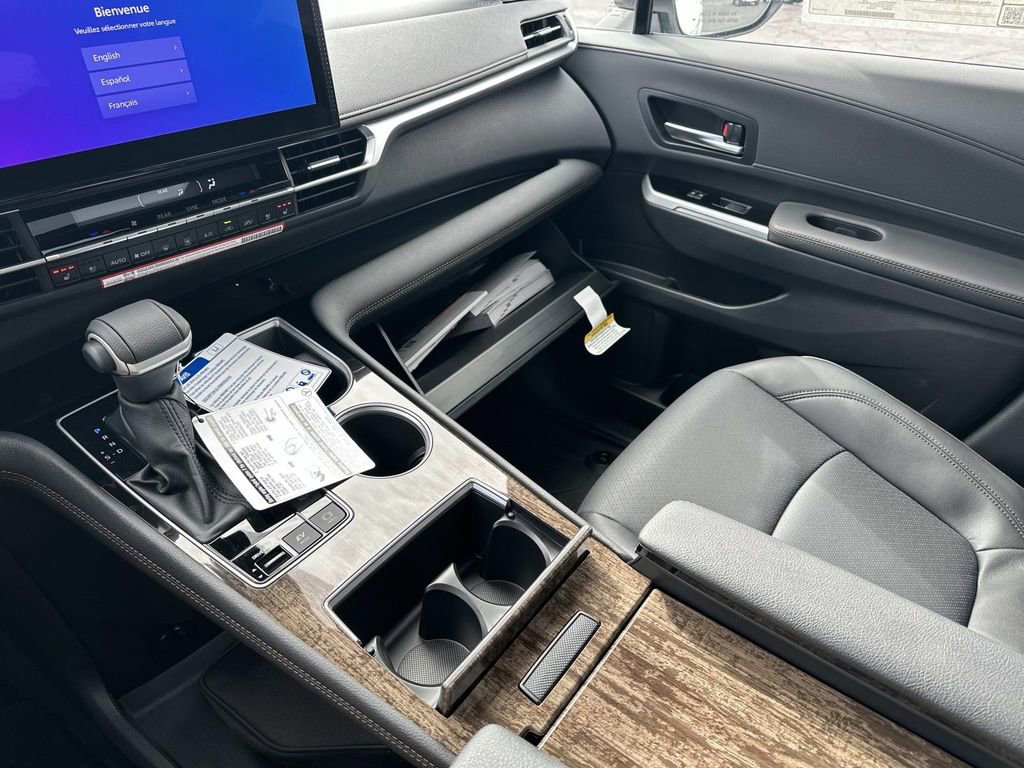 New 2026 Toyota Sienna Platinum AWD/4WD image 33