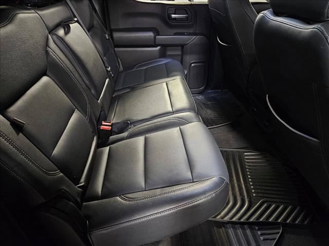 Used 2023 Chevrolet Silverado 1500 Custom Trail Boss AWD/4WD image 17