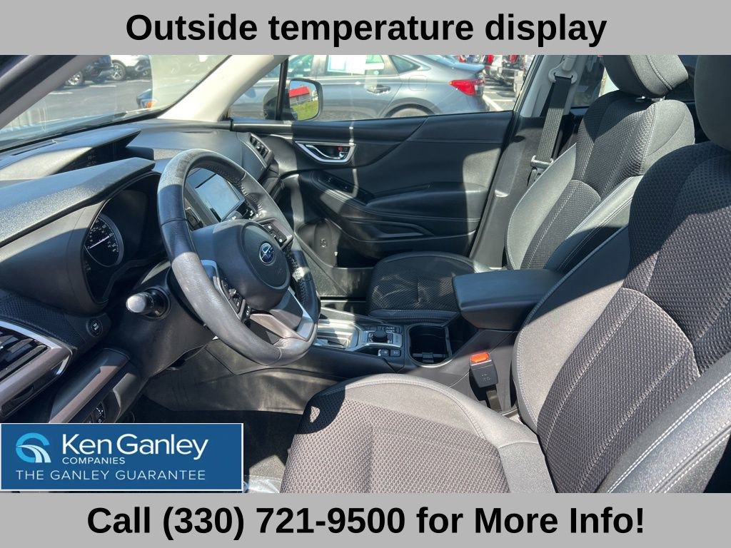 Used 2023 Subaru Forester Premium image 41