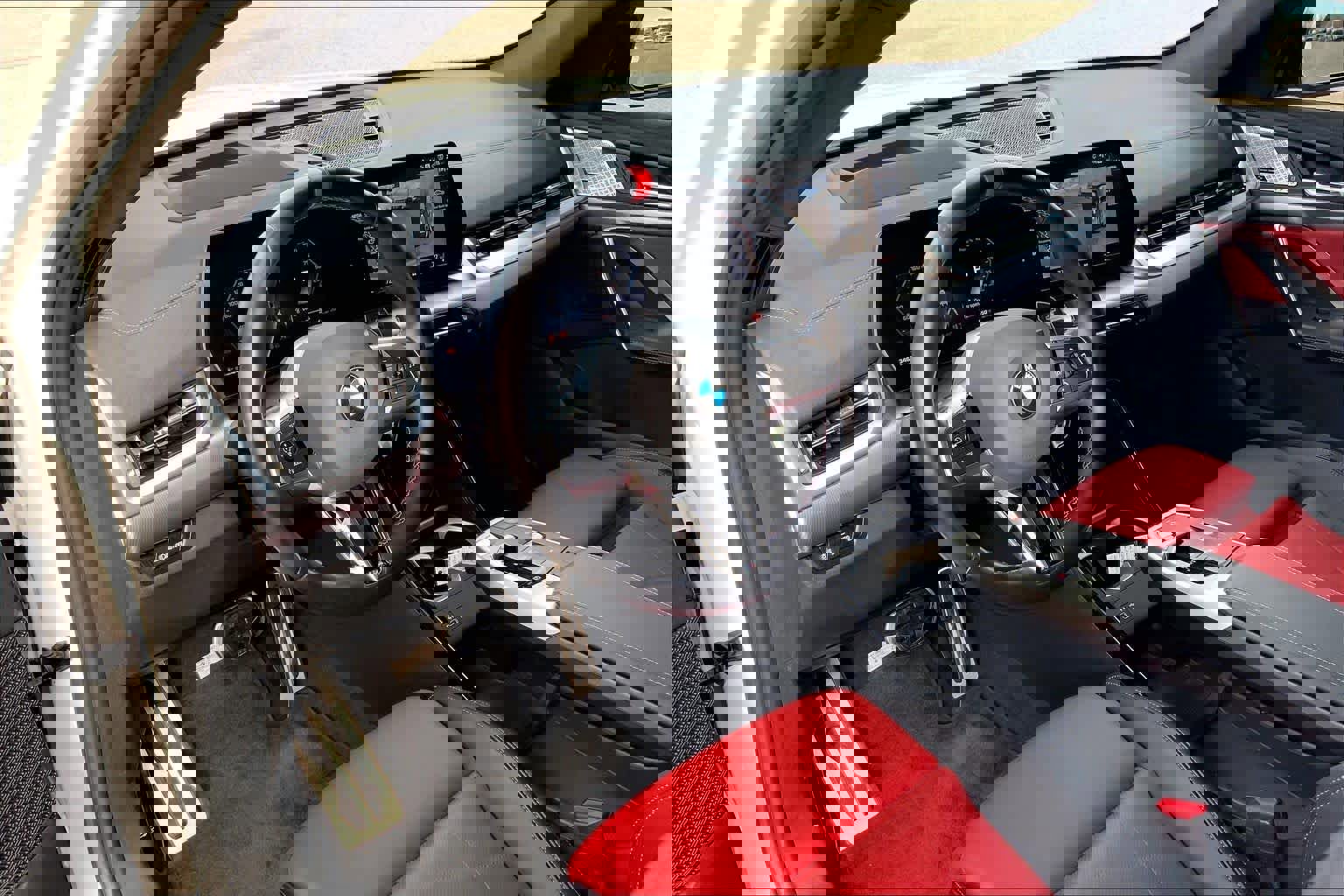 Used 2024 BMW X2 M35i w/ Premium Package image 17