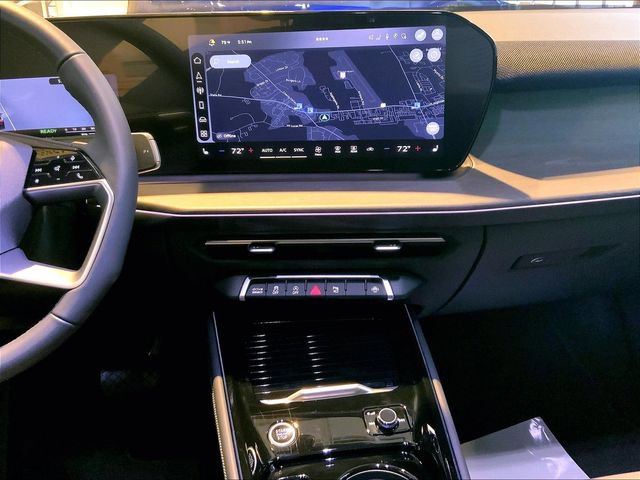 New 2026 Audi Q3 quattro 2.0T AWD/4WD image 8
