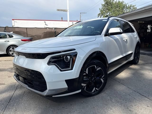 Certified 2023 Kia Niro Wind w/ Wind Preserve Package