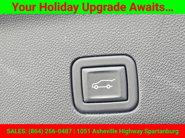 Used 2023 Chevrolet Tahoe LT w/ Luxury Package image 23