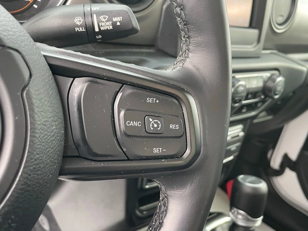 Used 2022 Jeep Gladiator Sport AWD/4WD image 32
