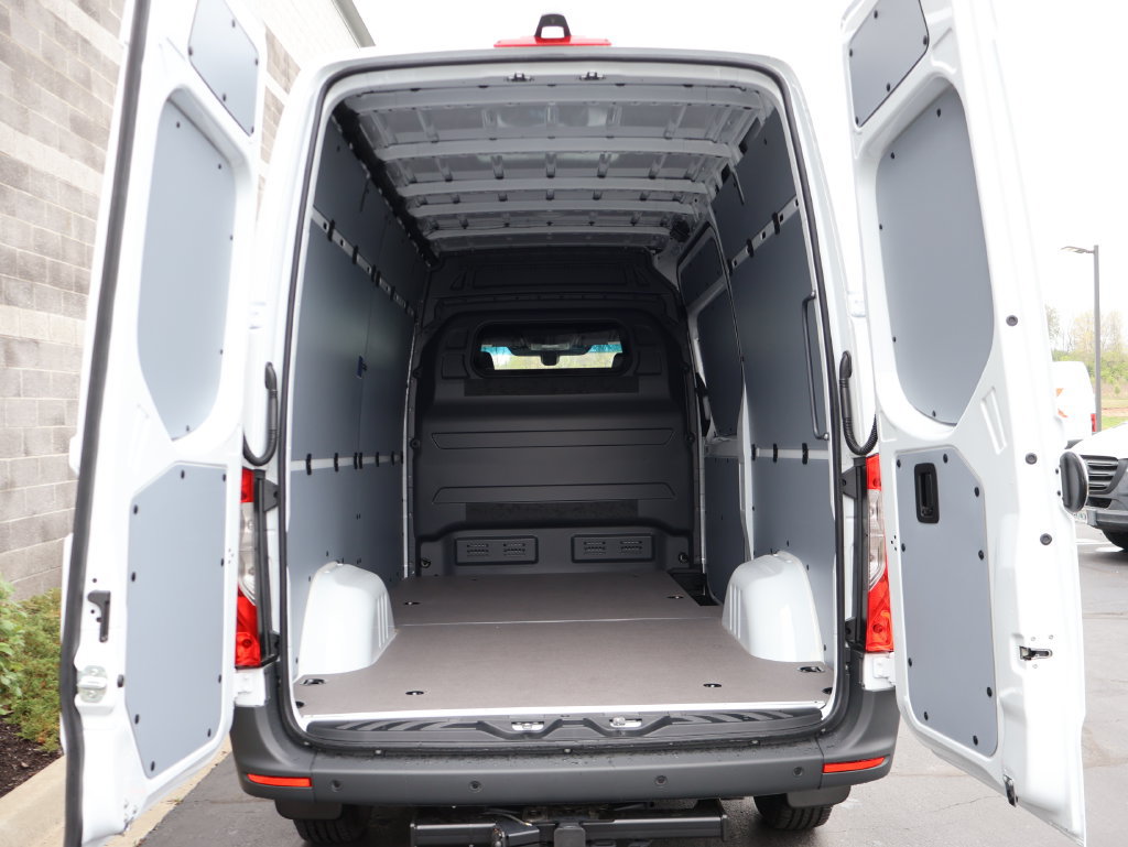 New 2026 Mercedes-Benz Sprinter 2500 image 18