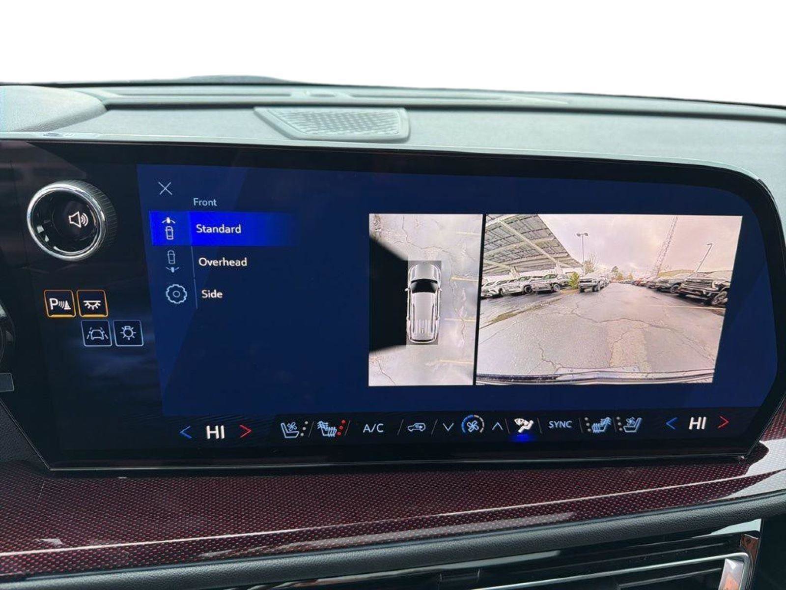 New 2026 Chevrolet Traverse RS w/ LPO, Floor Liner Package image 13