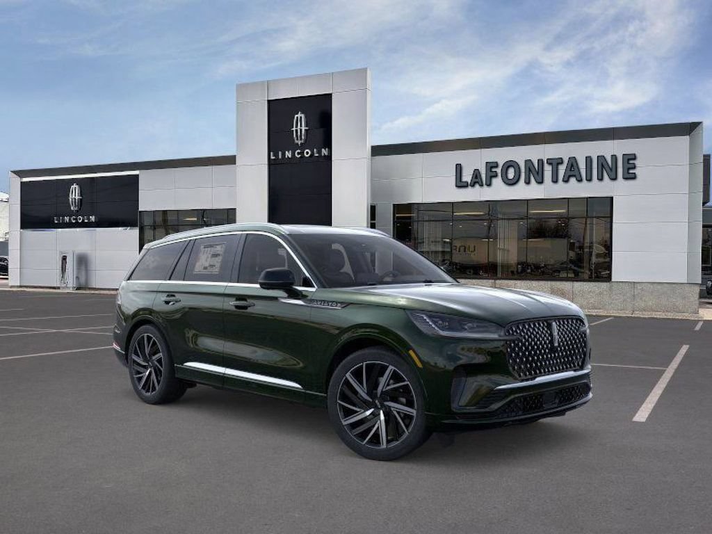 New 2026 Lincoln Aviator Black Label w/ Dynamic Handling Package AWD/4WD image 7